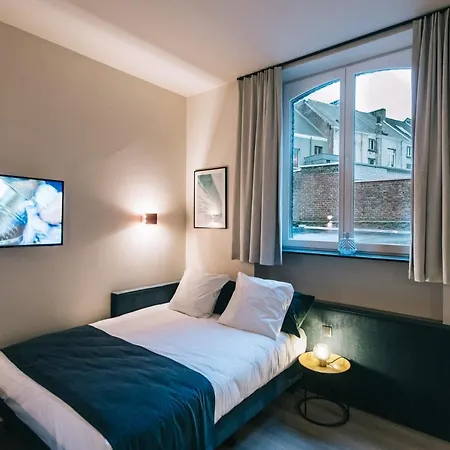 מלון דירות Getaway 4*