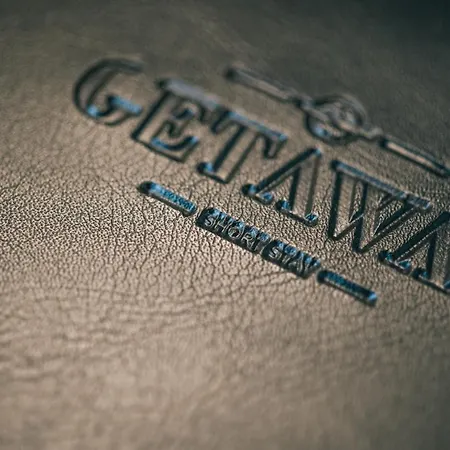 מלון דירות Getaway 4*