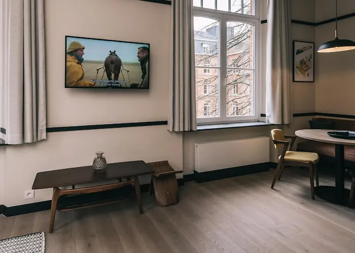 Getaway Aparthotel 4*