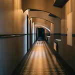 Getaway Aparthotel 4*