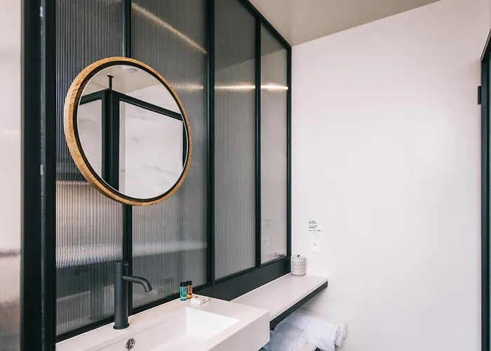 Getaway Ξενοδοχείο με διαμερίσματα 4*